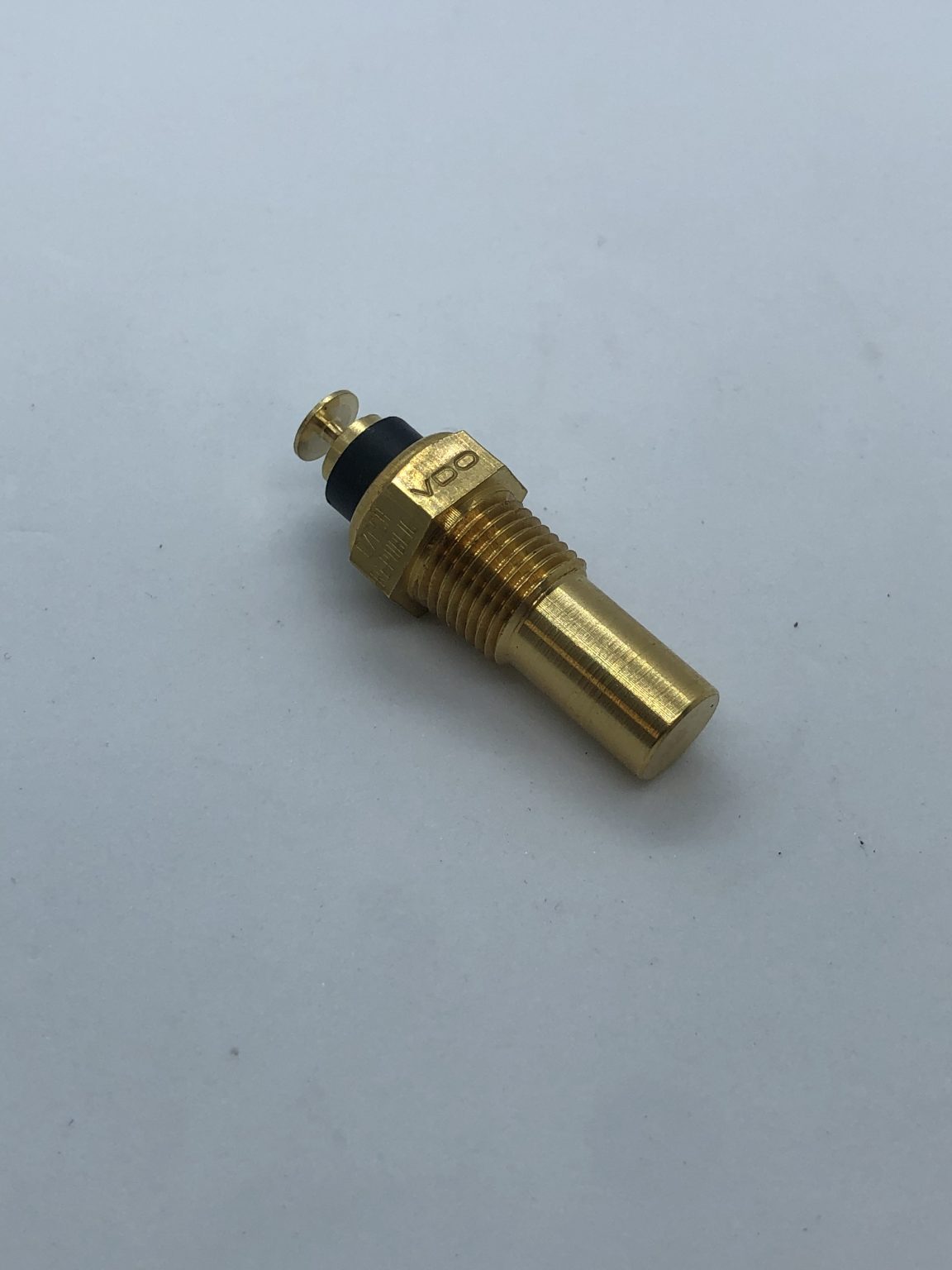 VDO Water Temperature Sender Earth Return 1/8 Eccleston Aviation